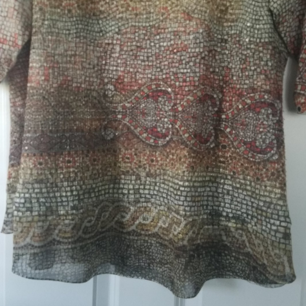 Tunic - Picture 3 of 6